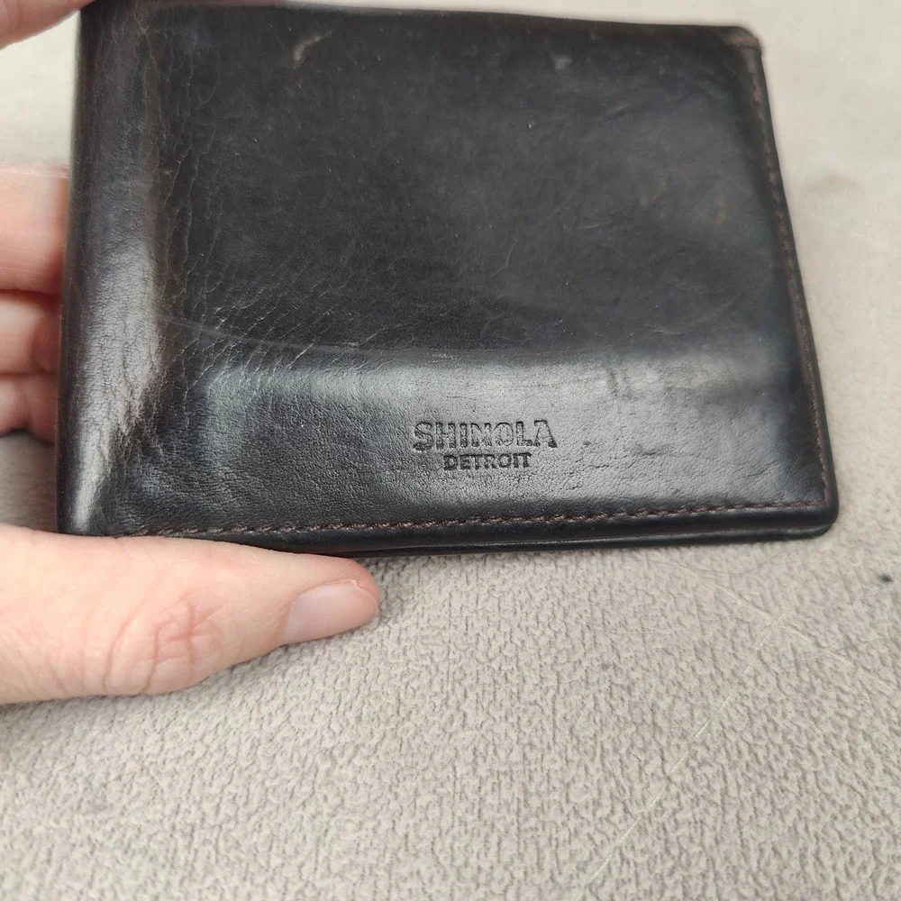 Shinola Detroit Mens Bifold Wallet Dark Brown Black American‎ Made Leather